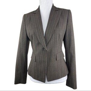 Tahari ASL Women's Brown and Tan Pinstripe One Button Preppy Blazer 4/35.25"